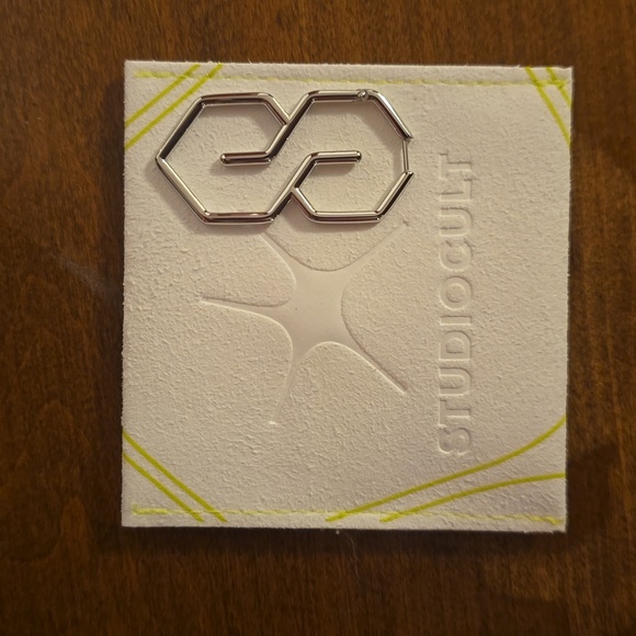 Studiocult S earing - Picture 2 of 3